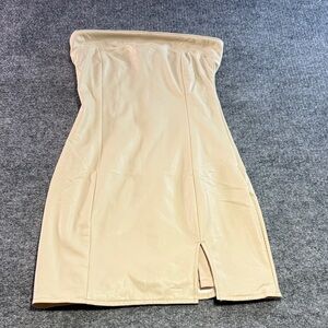 Chic Strapless Beige Dress